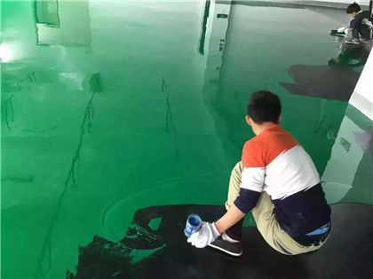 新丰下面给你一份环氧地坪漆施工的完整流程